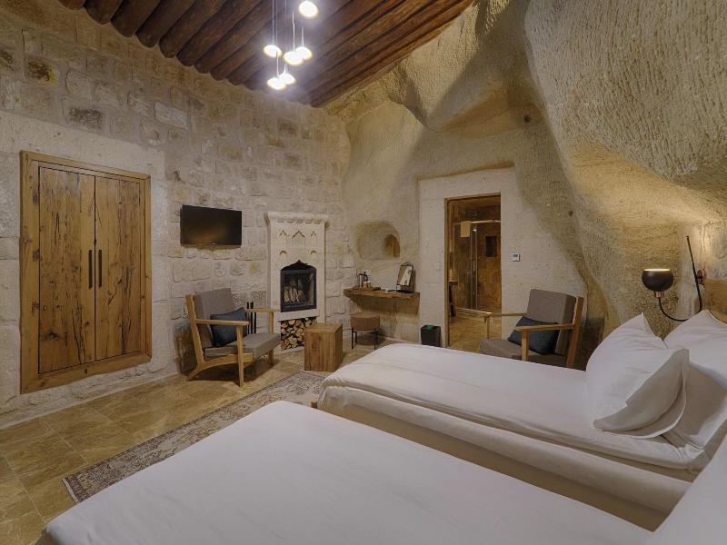 Solem Cave Suites image