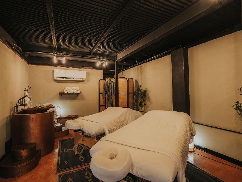 Bellwether House image