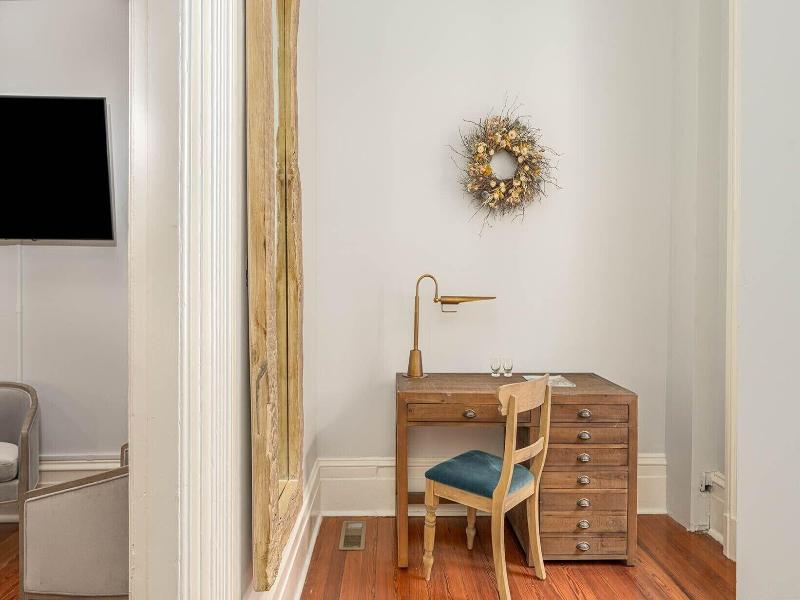 Bellwether House image