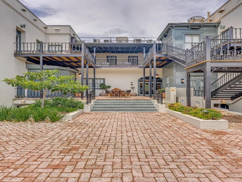 Bellwether House image