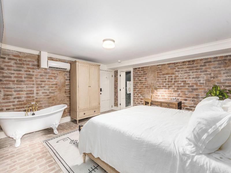 Bellwether House image