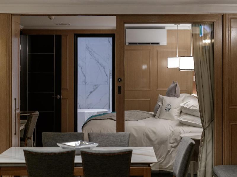 The Carlin Boutique Hotel image