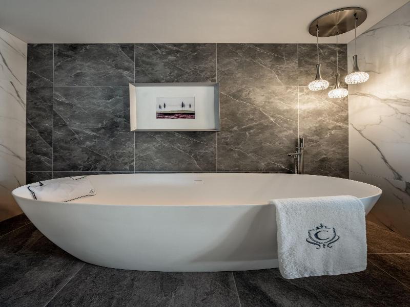 The Carlin Boutique Hotel image