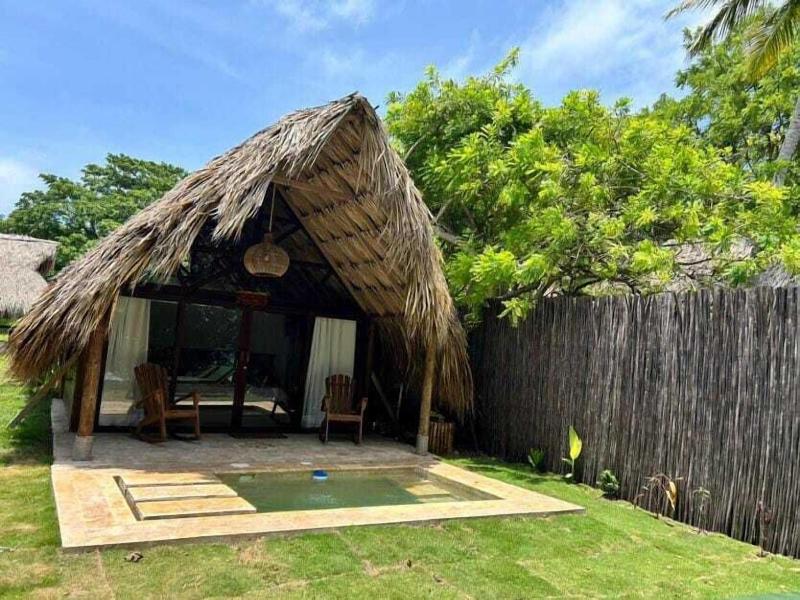 Hotel Isla Mucura