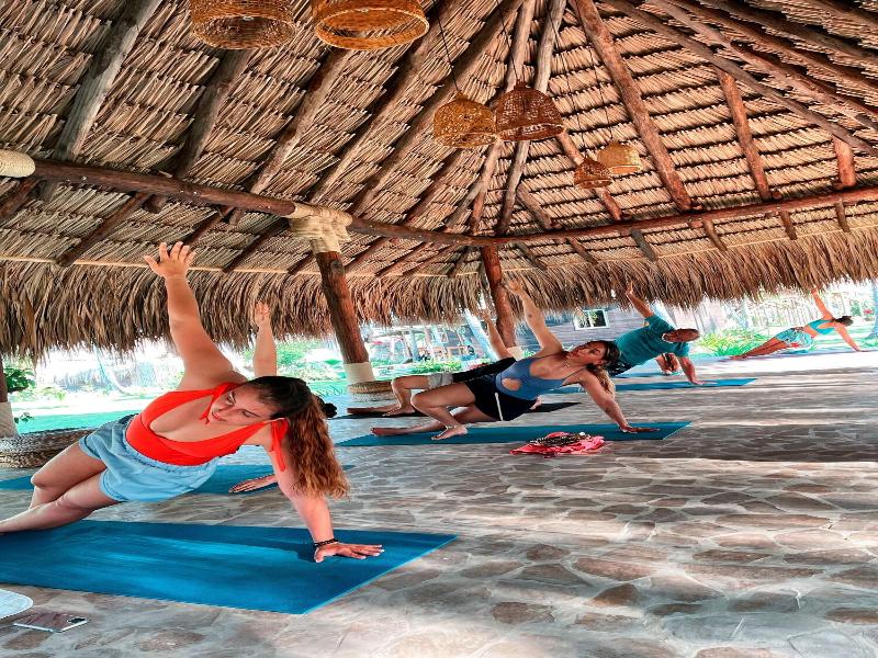 Hotel Isla Mucura