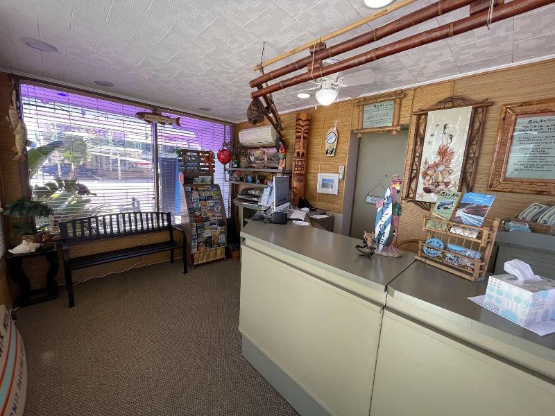 Bel Air Motel