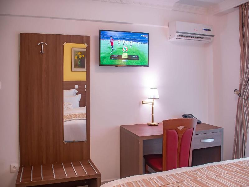 Faya Hotel image