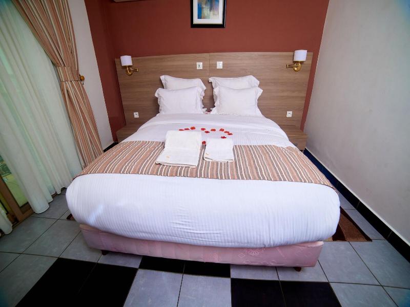 Faya Hotel image