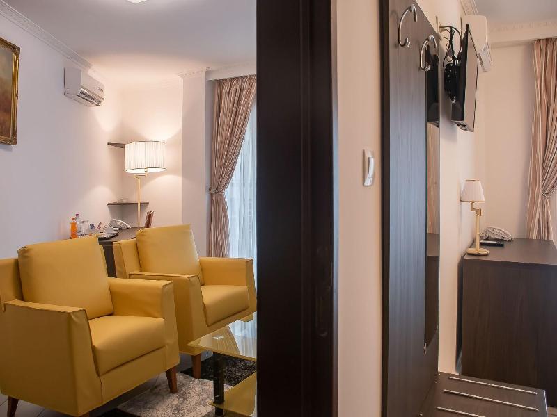 Faya Hotel image