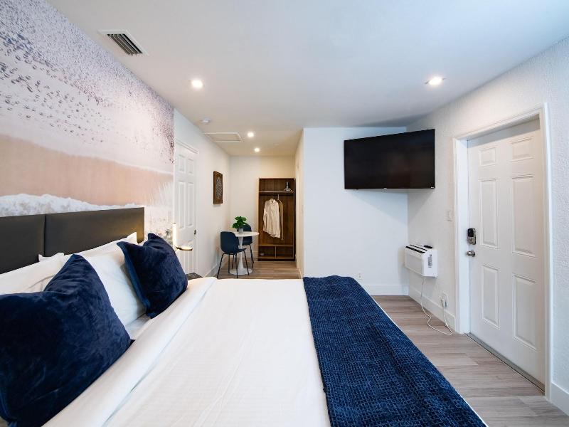 The Lauderdale Boutique Hotel image
