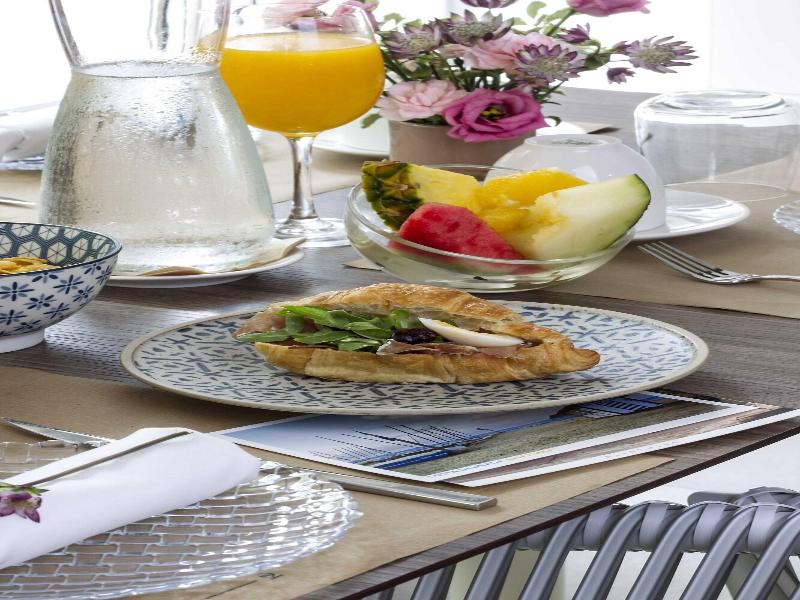 May Altafulla Beach Boutique Hotel image