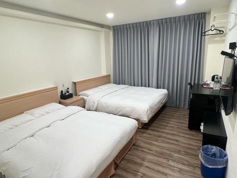 Yesing Hotel image
