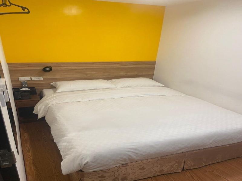Yesing Hotel image