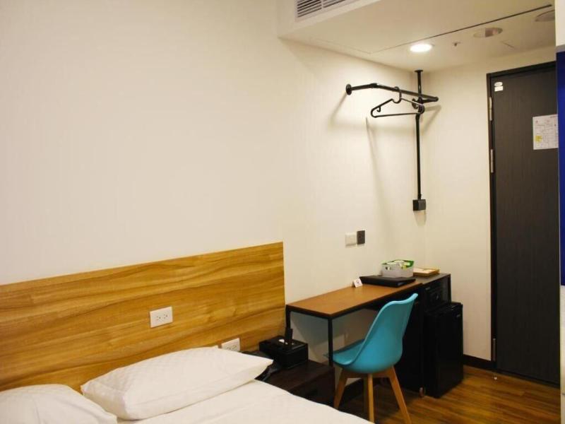 Yesing Hotel image