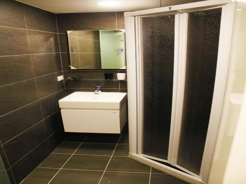Yesing Hotel image