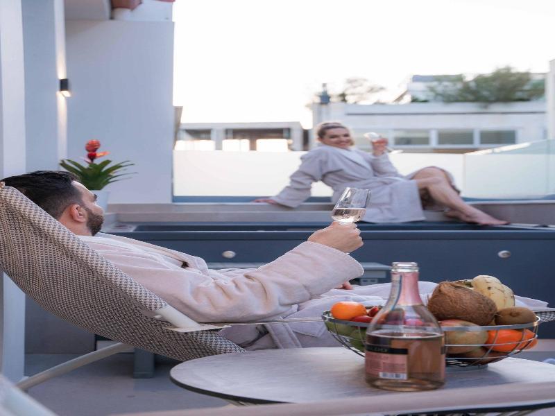 Paleo Suites image
