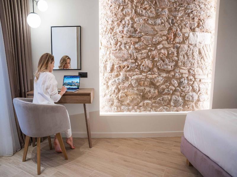 Paleo Suites image