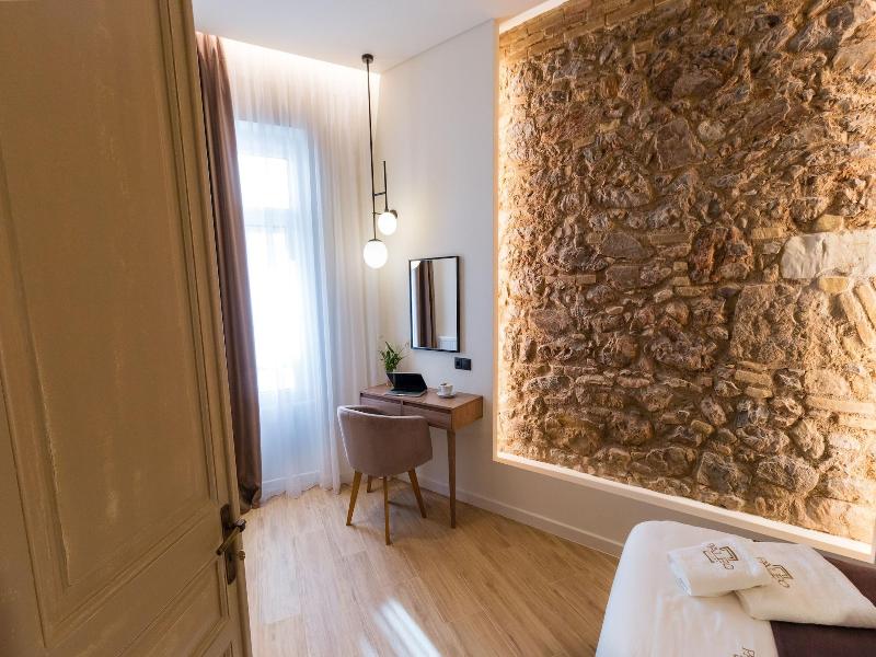 Paleo Suites image