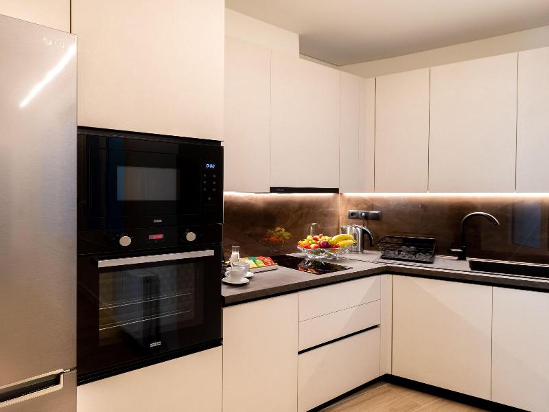 Paleo Suites image