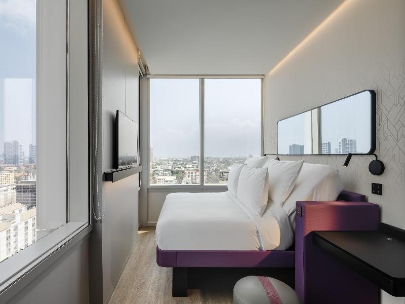 YOTEL Bangkok Sukhumvit, Select by Hilton