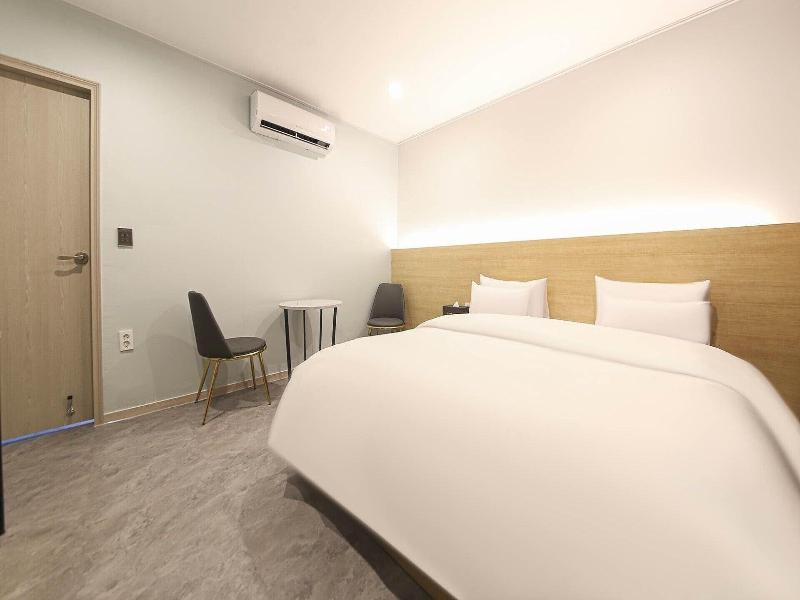 Number 25 Hotel Sangdong 3