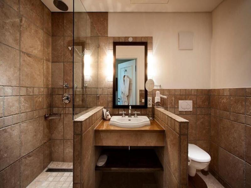 Gerber Park Hotel image