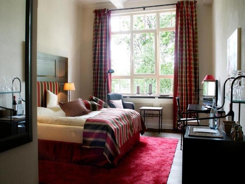 Gerber Park Hotel image