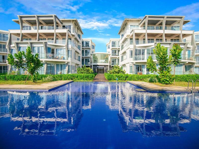 Oceanfront Nilaveli By Icc image