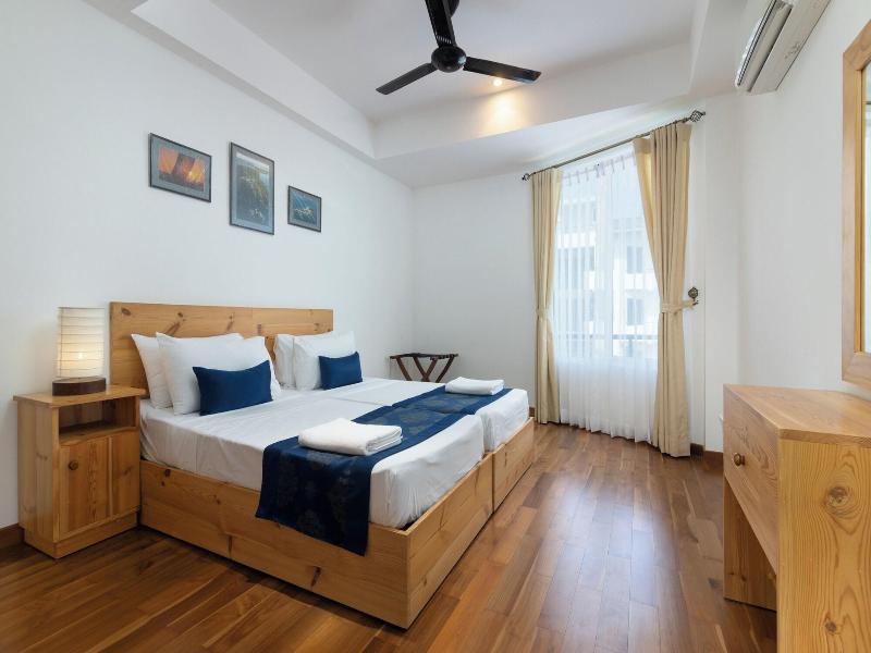 Oceanfront Nilaveli By Icc image