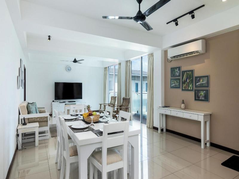 Oceanfront Nilaveli By Icc image