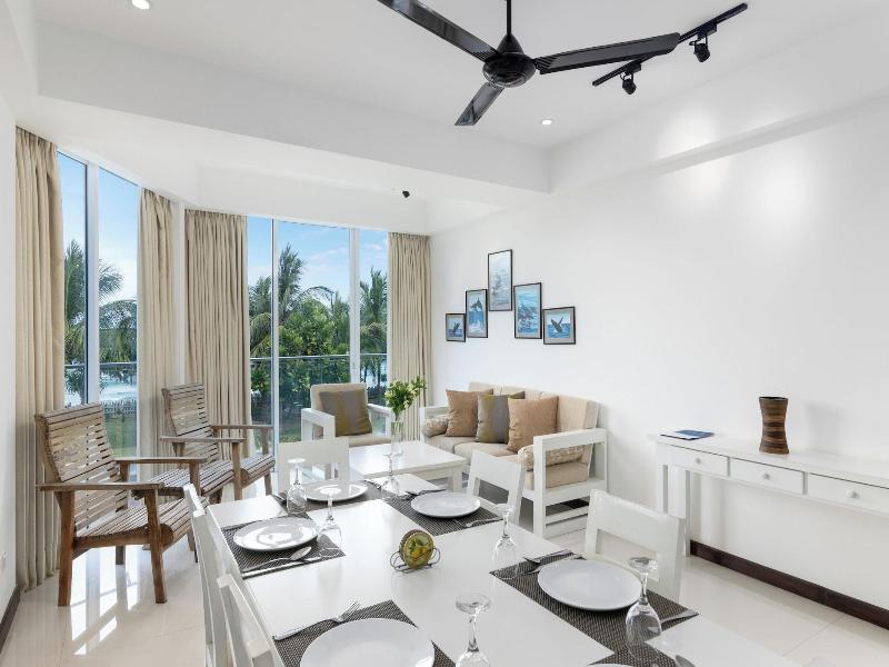 Oceanfront Nilaveli By Icc image