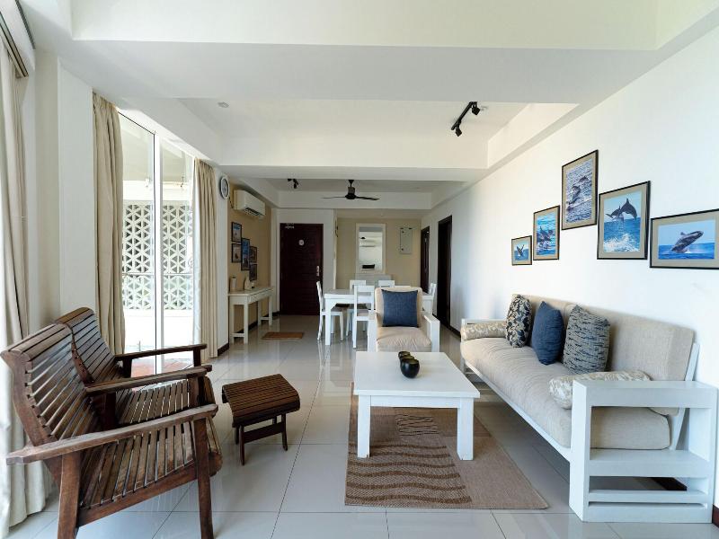 Oceanfront Nilaveli By Icc image