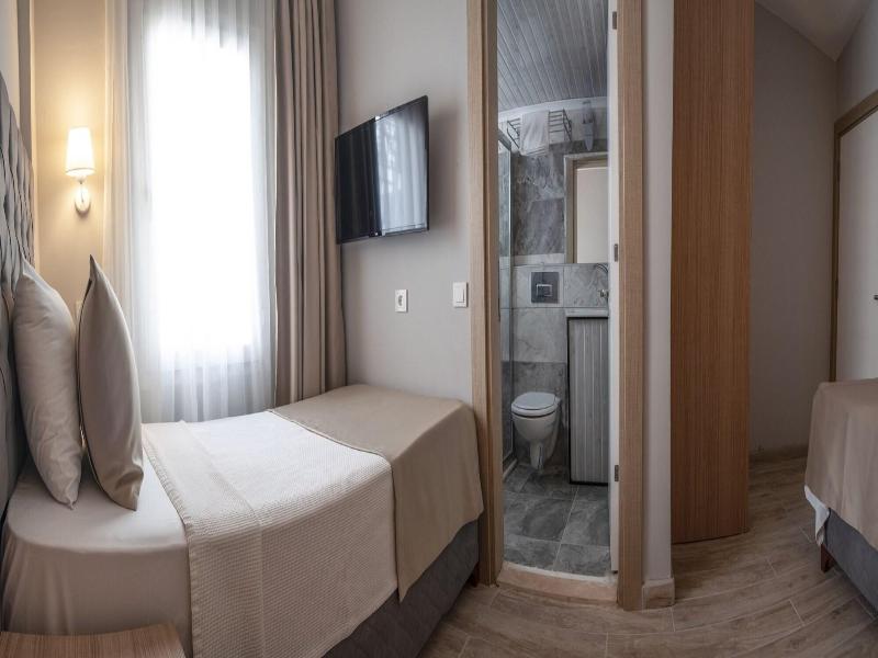 Hotel Bleu Nuit Bodrum image