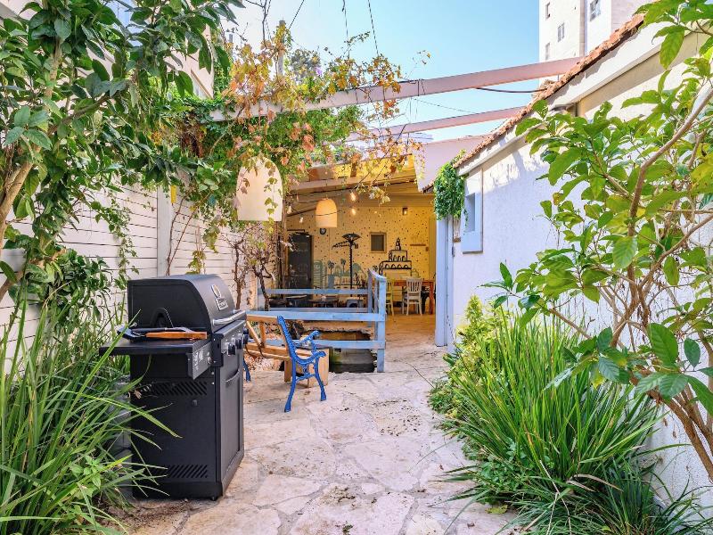 Lala Boutique Hotel Tel Aviv — exterior view