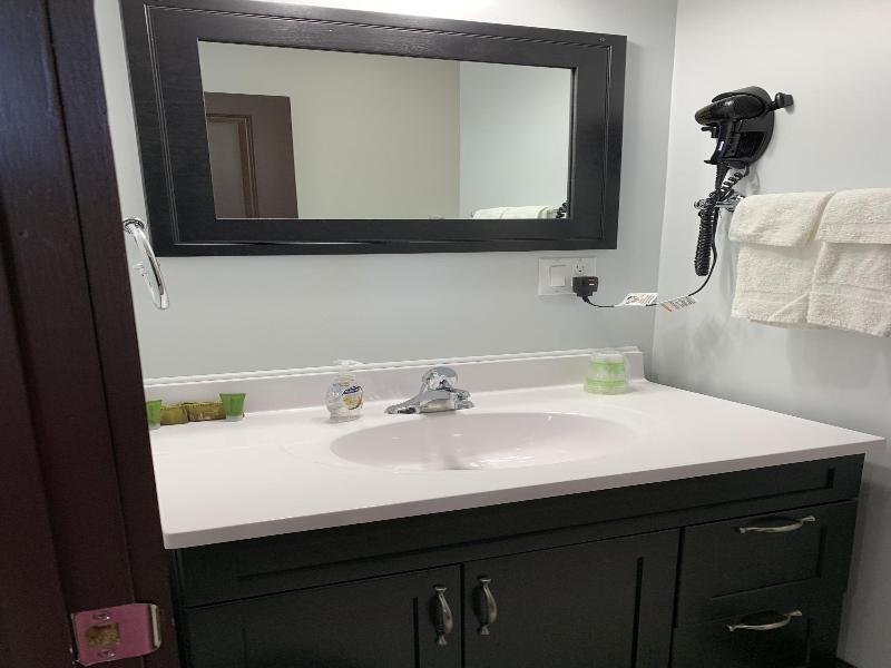 La Digue Suites image