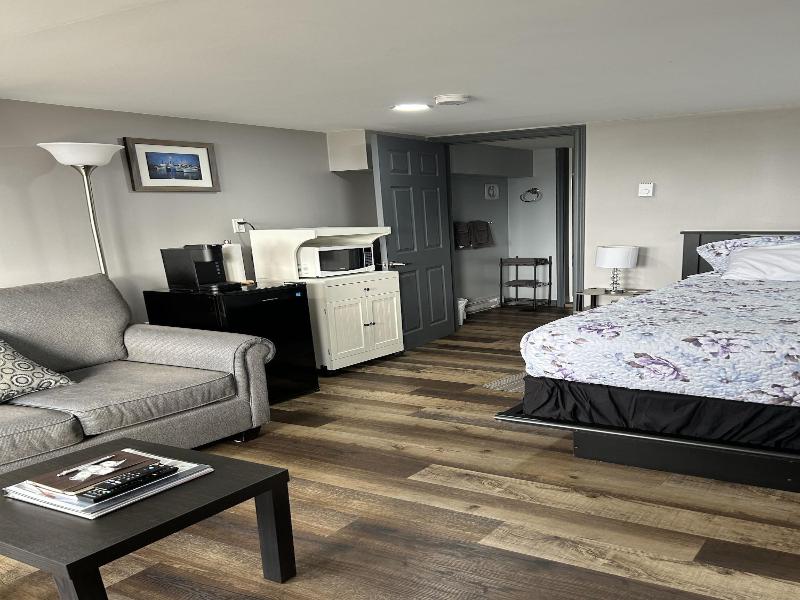La Digue Suites image