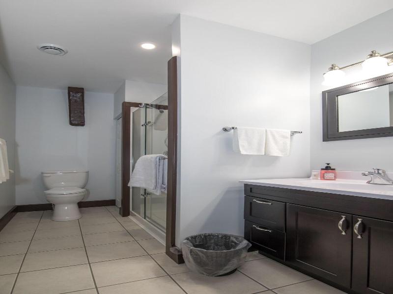 La Digue Suites image