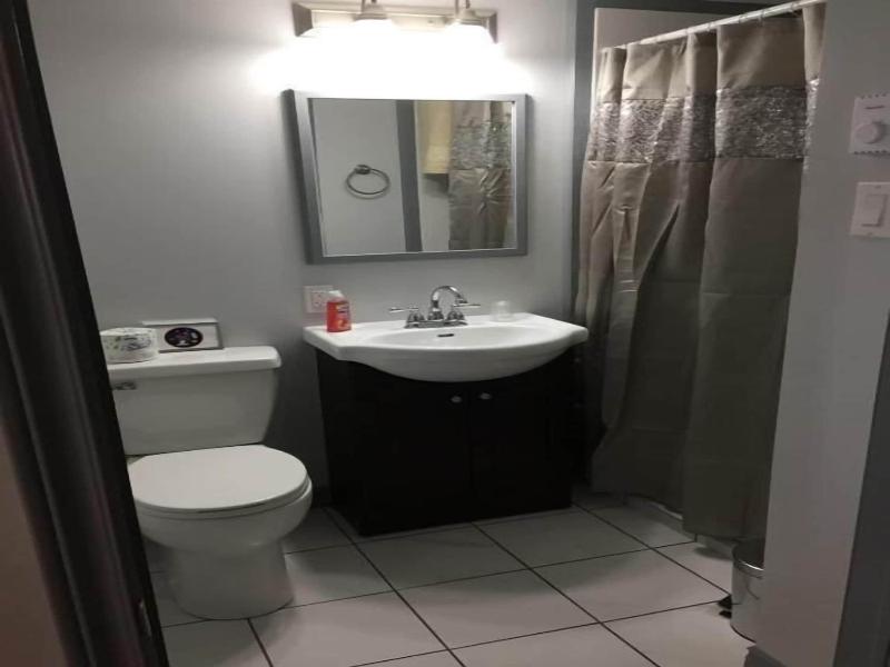La Digue Suites image