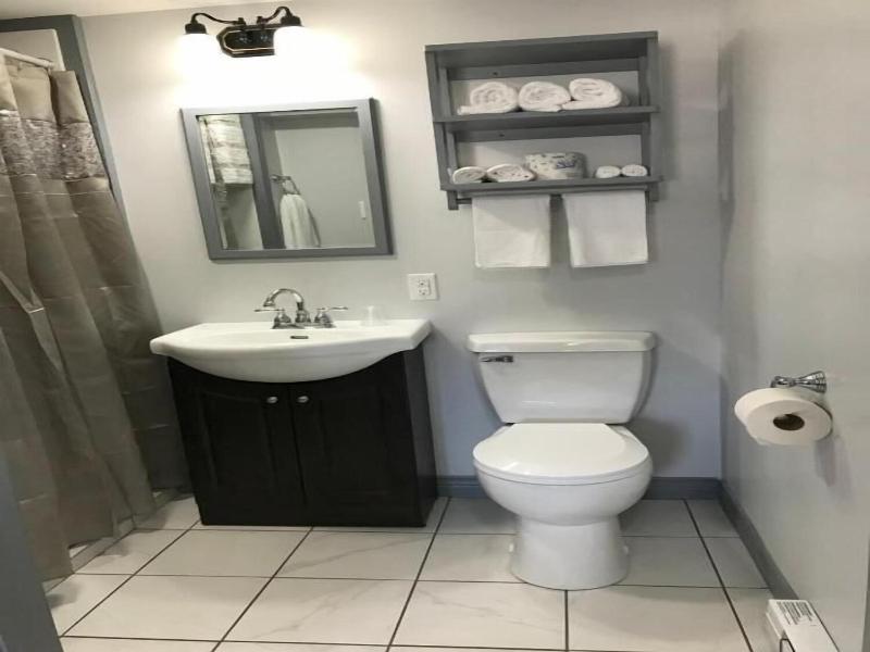 La Digue Suites image