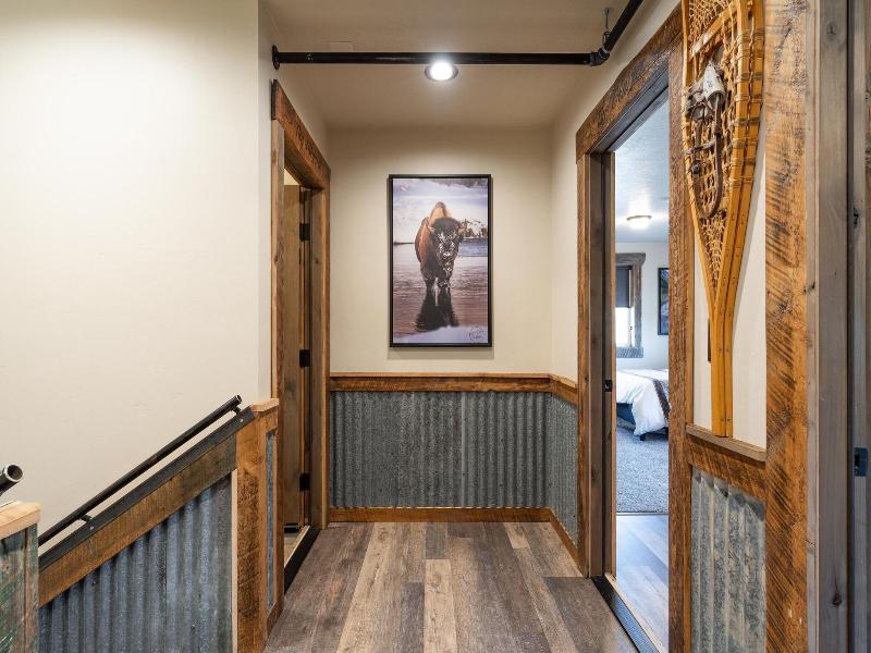 The Adventure Inn Yellowstone image
