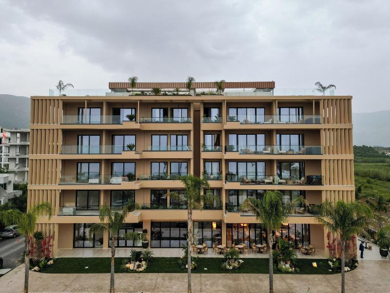 Toyoko Inn Iseshi Eki image