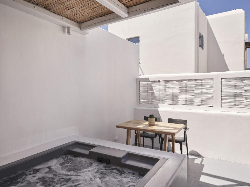 Arameras Resort image