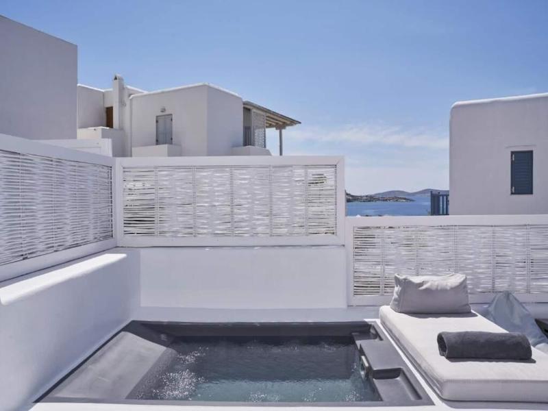 Arameras Resort image