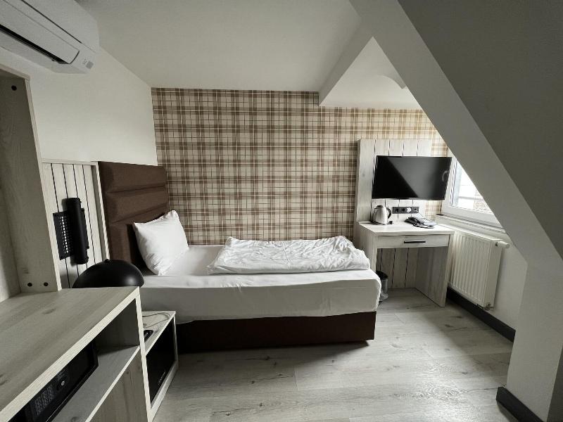Innception Hotel image