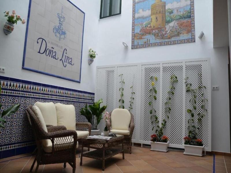 Hotel Dona Lina image