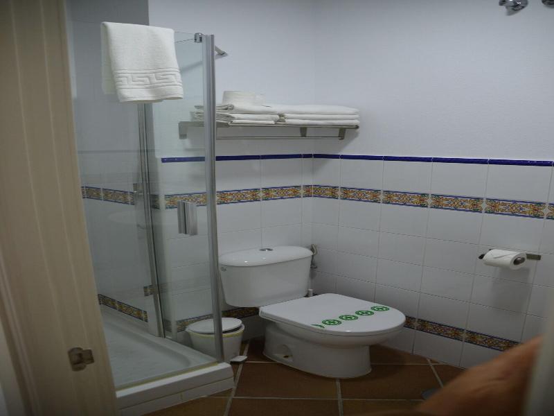 Hotel Dona Lina image