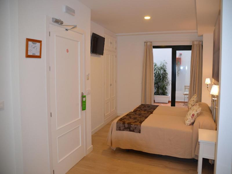 Hotel Dona Lina image