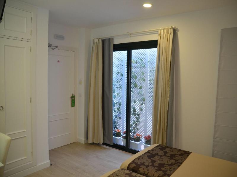 Hotel Dona Lina image