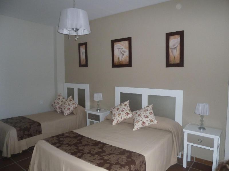 Hotel Dona Lina image