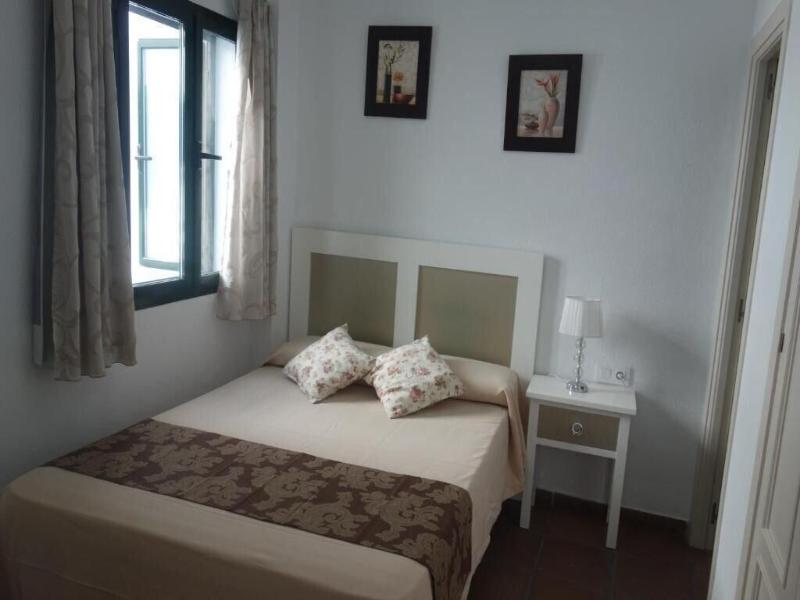 Hotel Dona Lina image